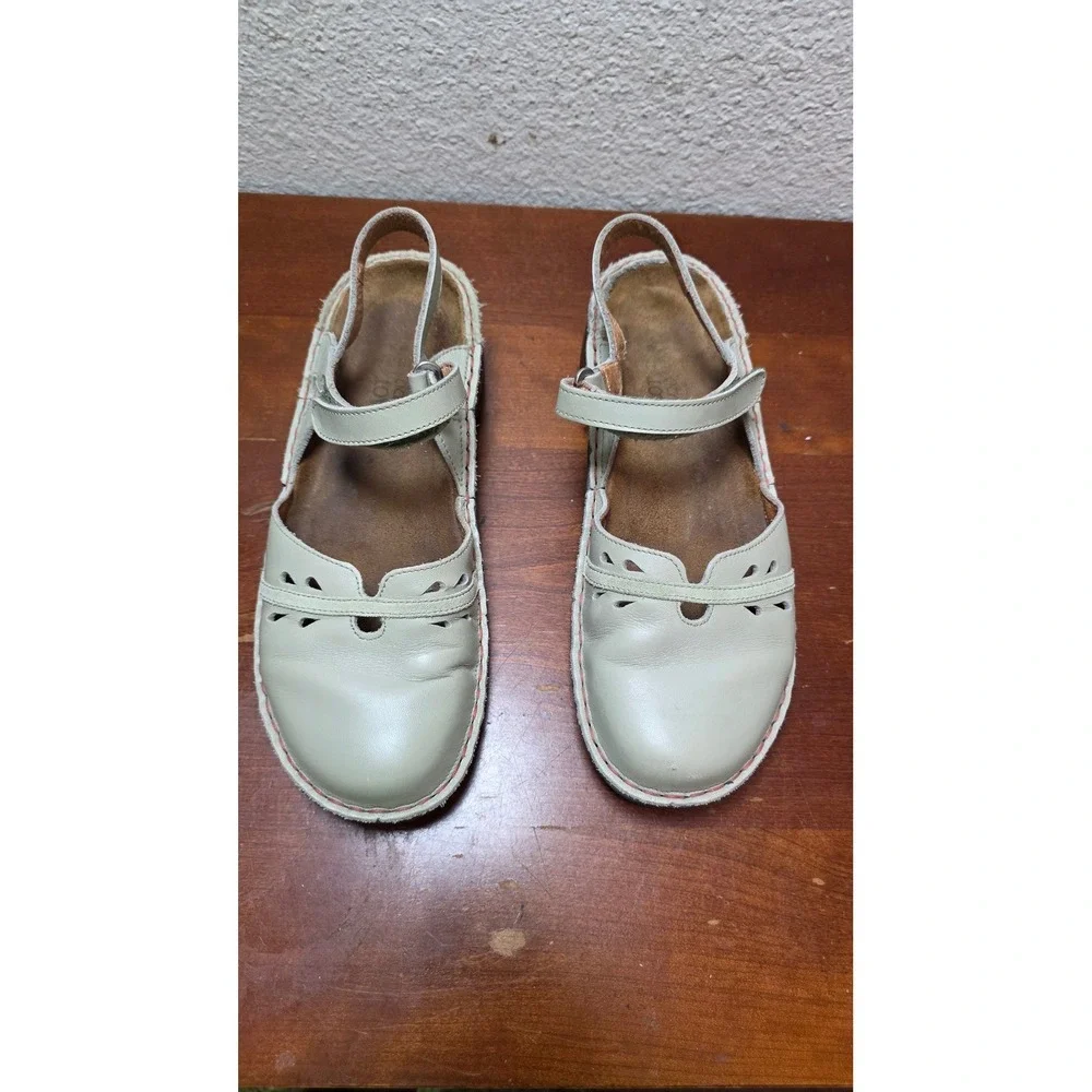 Naot Leather Mary Jane Sandals Womens 38 Sage Green Cutout Slingback Comfort